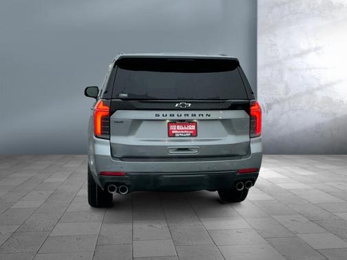 2026 Chevrolet Suburban Z71, 4WD