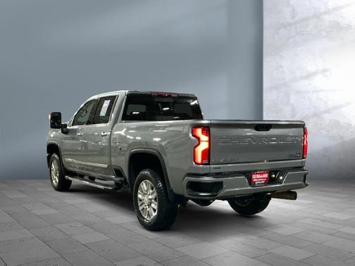 2024 Chevrolet Silverado 3500 High Country