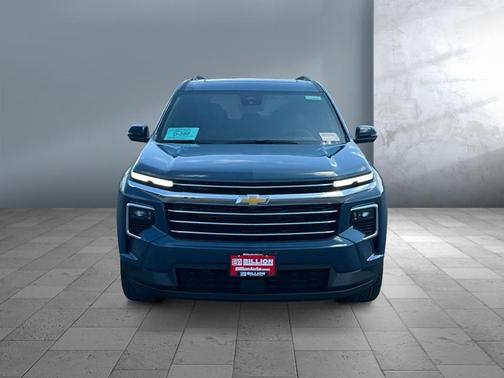 Lakeshore Blue Metallic 2026 Chevrolet Traverse LT