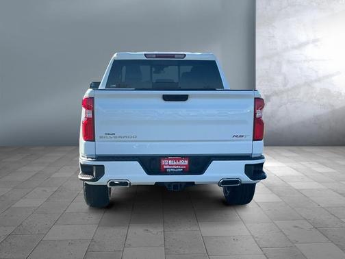 Summit White 2026 Chevrolet Silverado 1500 RST