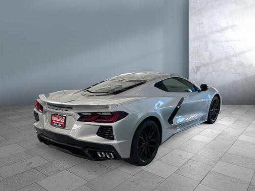 2026 Chevrolet Corvette Stingray w/2LT