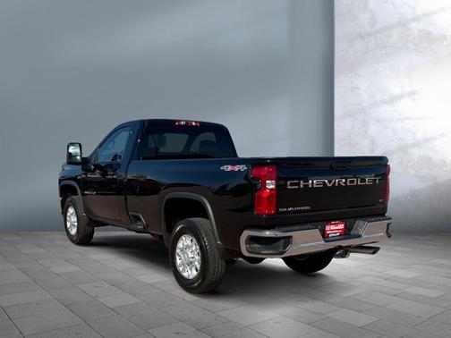 2024 Chevrolet Silverado 3500 LT