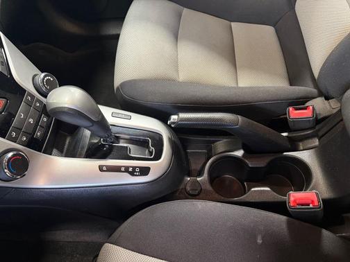 2015 Chevrolet Cruze LS