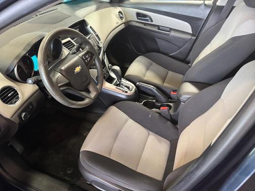 2015 Chevrolet Cruze LS