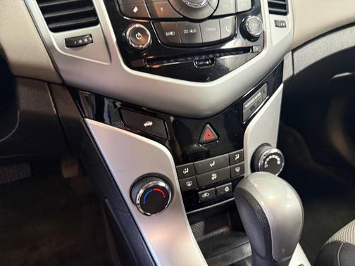 2015 Chevrolet Cruze LS
