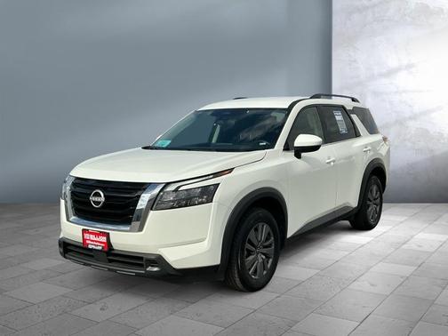 2025 Nissan Pathfinder SV 4WD