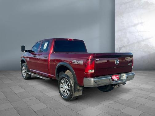 2018 RAM 2500 Tradesman Crew Cab 4x4 6'4' Box