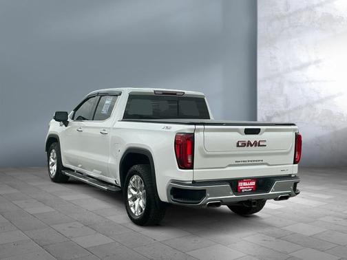 White Frost Tricoat 2019 GMC Sierra 1500 SLT