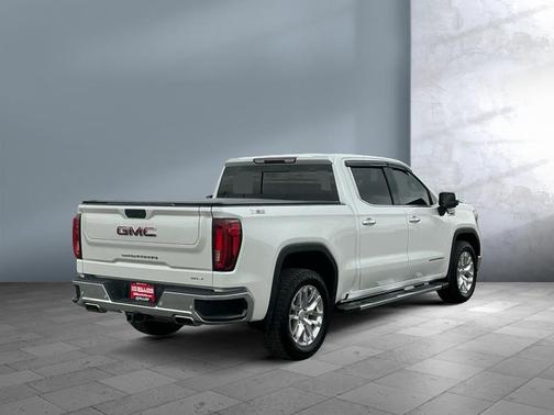 White Frost Tricoat 2019 GMC Sierra 1500 SLT