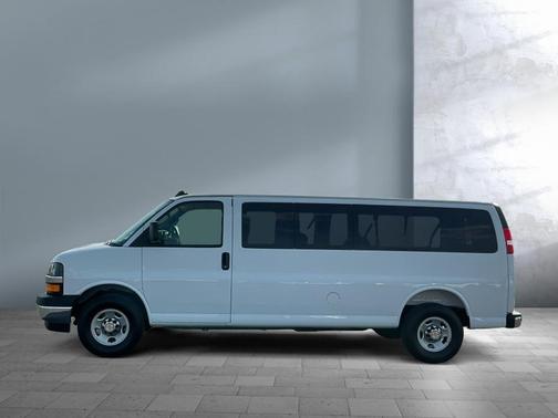 2025 Chevrolet Express 3500 RWD 3500 Extended Wheelbase LT