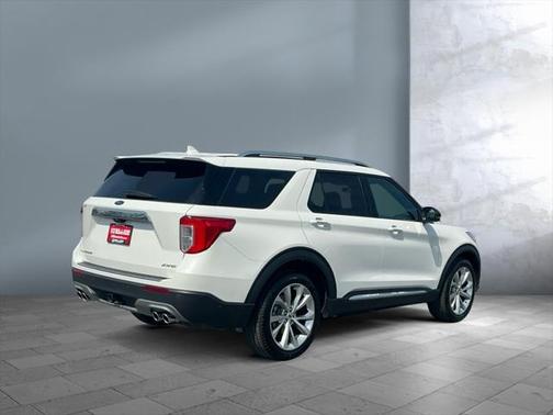 2021 Ford Explorer Platinum