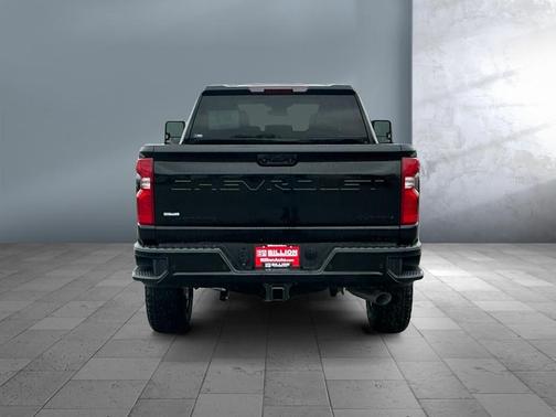 Black 2026 Chevrolet Silverado 2500 Custom