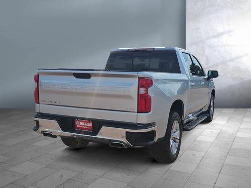 Silver Ice Metallic 2022 Chevrolet Silverado 1500 Limited LTZ