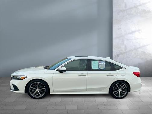 2022 Honda Civic Touring