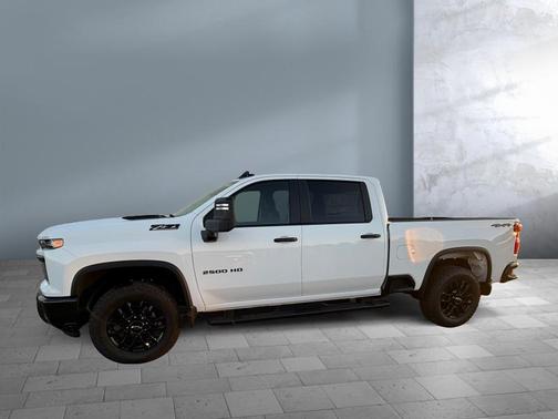 2026 Chevrolet Silverado 2500 Custom
