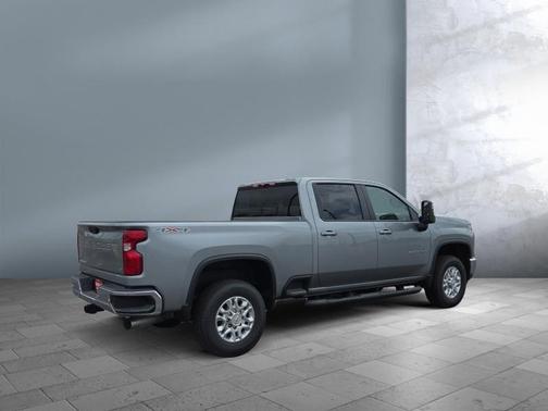 Sterling Gray Metallic 2026 Chevrolet Silverado 2500 LT