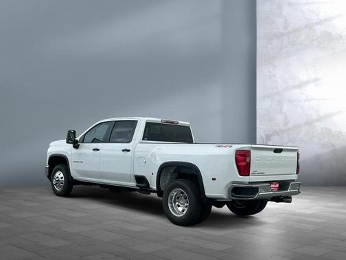 2026 Chevrolet Silverado 3500 WT