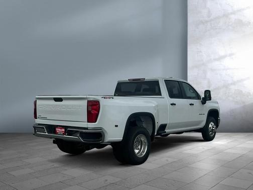 2026 Chevrolet Silverado 3500 WT