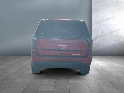 2025 Chevrolet Suburban RST
