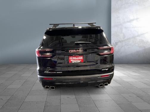2025 GMC Acadia AWD AT4