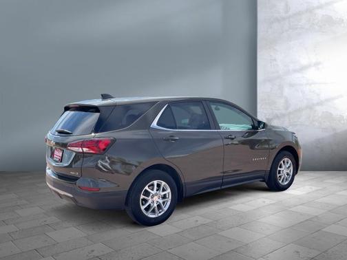 Harvest Bronze Metallic 2023 Chevrolet Equinox 1LT