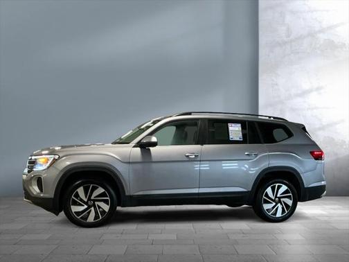 2024 Volkswagen Atlas 2.0T SE w/Technology 4MOTION