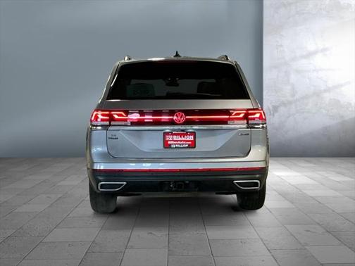 2024 Volkswagen Atlas 2.0T SE w/Technology 4MOTION