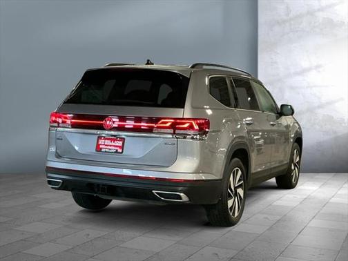 2024 Volkswagen Atlas 2.0T SE w/Technology 4MOTION