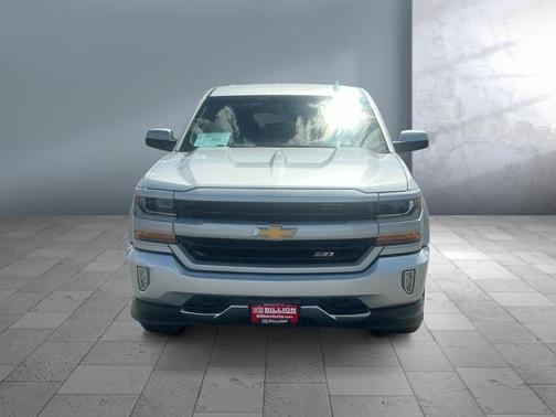 Silver Ice Metallic 2018 Chevrolet Silverado 1500 2LT