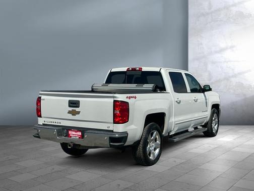 Iridescent Pearl Tricoat 2017 Chevrolet Silverado 1500 1LT