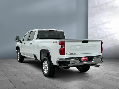 2026 Chevrolet Silverado 3500 WT