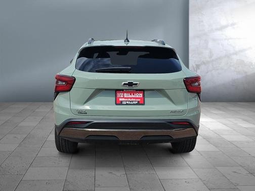 Cacti Green 2024 Chevrolet Trax FWD ACTIV