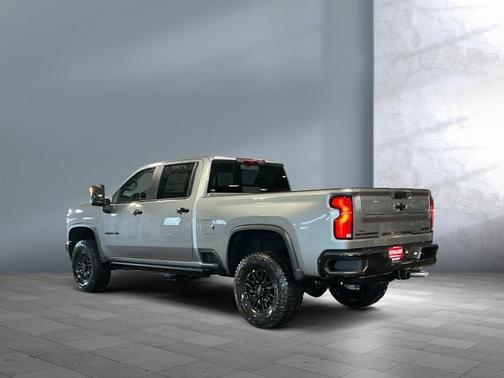 2026 Chevrolet Silverado 2500 Crew Cab, Standard Bed, XR2, 4WD