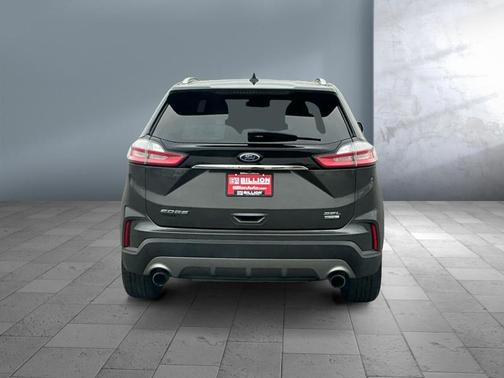 Gray 2019 Ford Edge SEL