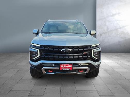 2025 Chevrolet Suburban 4WD Z71