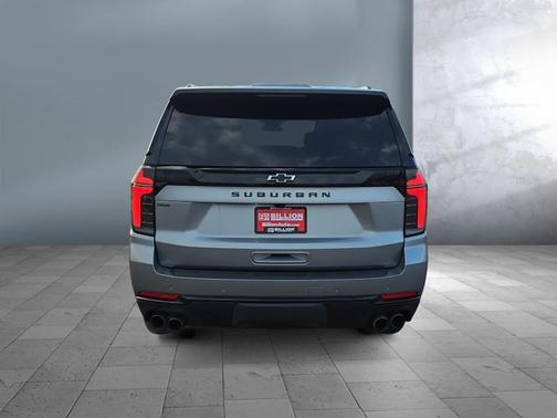 2025 Chevrolet Suburban 4WD Z71