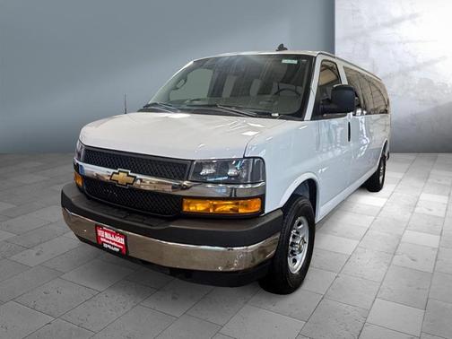 2025 Chevrolet Express 3500 RWD 3500 Extended Wheelbase LT