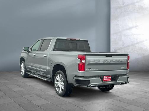 Sterling Gray Metallic 2026 Chevrolet Silverado 1500 High Country