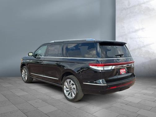 2024 Lincoln Navigator Premiere