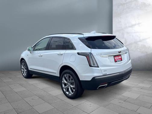 2020 Cadillac XT5 Sport