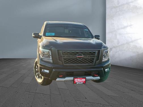 2022 Nissan Titan PRO-4X