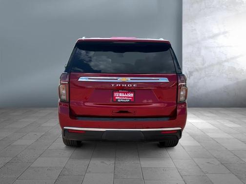 Radiant Red Tintcoat 2024 Chevrolet Tahoe LS