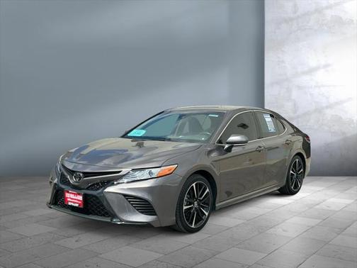 2020 Toyota Camry XSE