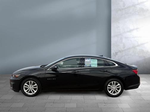 Mosaic Black Metallic 2017 Chevrolet Malibu 1LT