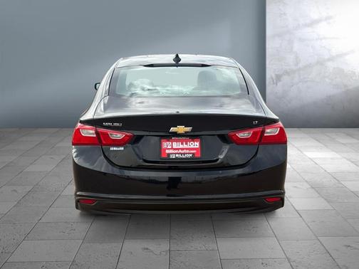 Mosaic Black Metallic 2017 Chevrolet Malibu 1LT