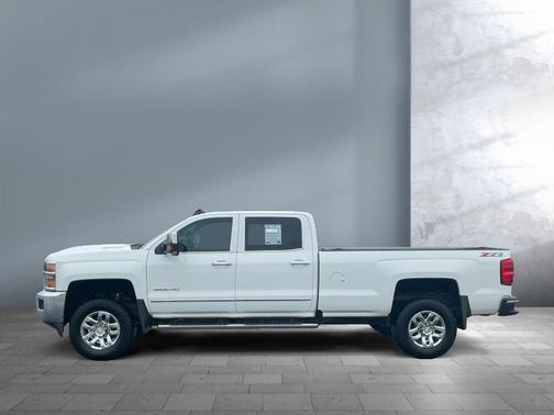 Summit White 2019 Chevrolet Silverado 3500 LTZ