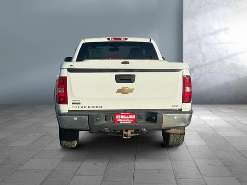 Summit White 2010 Chevrolet Silverado 1500 LTZ