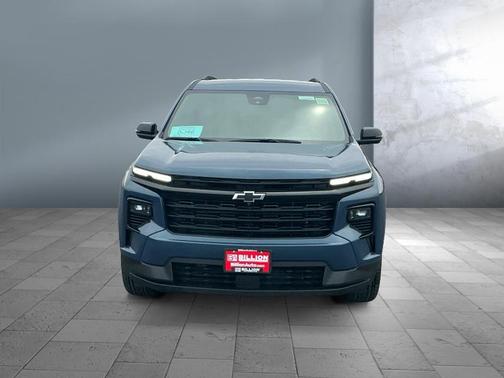Lakeshore Blue Metallic 2026 Chevrolet Traverse LT