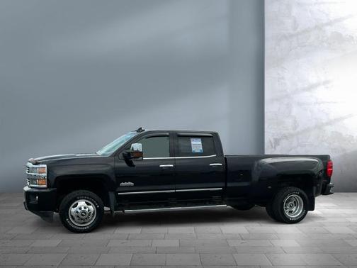 2015 Chevrolet Silverado 3500 High Country