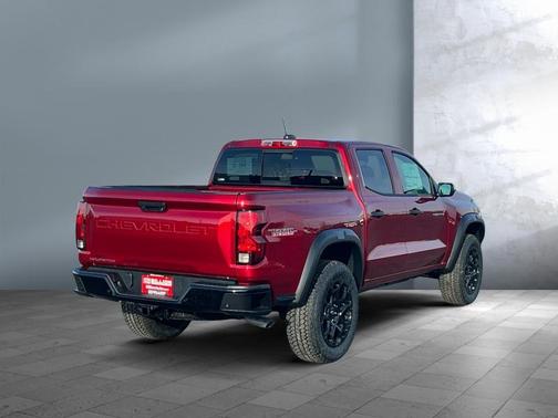 Radiant Red Tintcoat 2026 Chevrolet Colorado Trail Boss